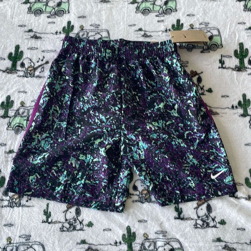 Nike dri fit loose shorts basketball kids purple blue cameo standard fit size L
